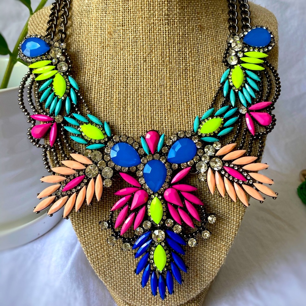 Statement Collar Necklace